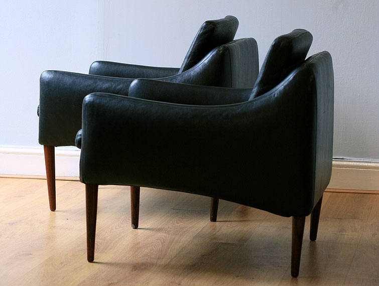 Pair Chairs – CS Mobler