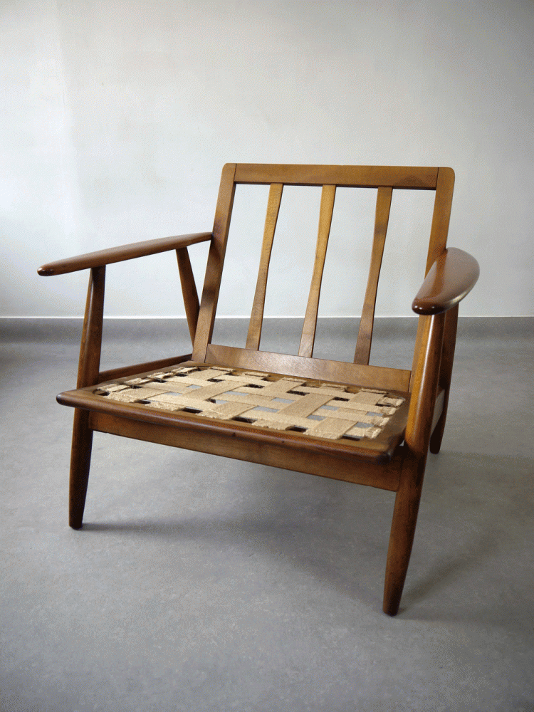 Danish – Easy Cigar Style Chair