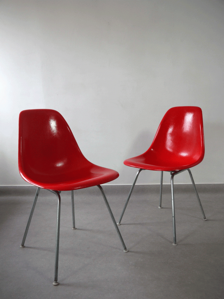 Charles and Ray Eames – DSX Chairs