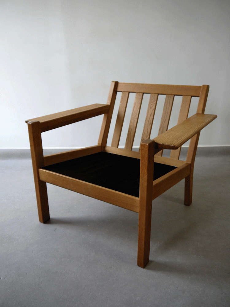 Hans Wegner Style – Pair of Easy Chairs