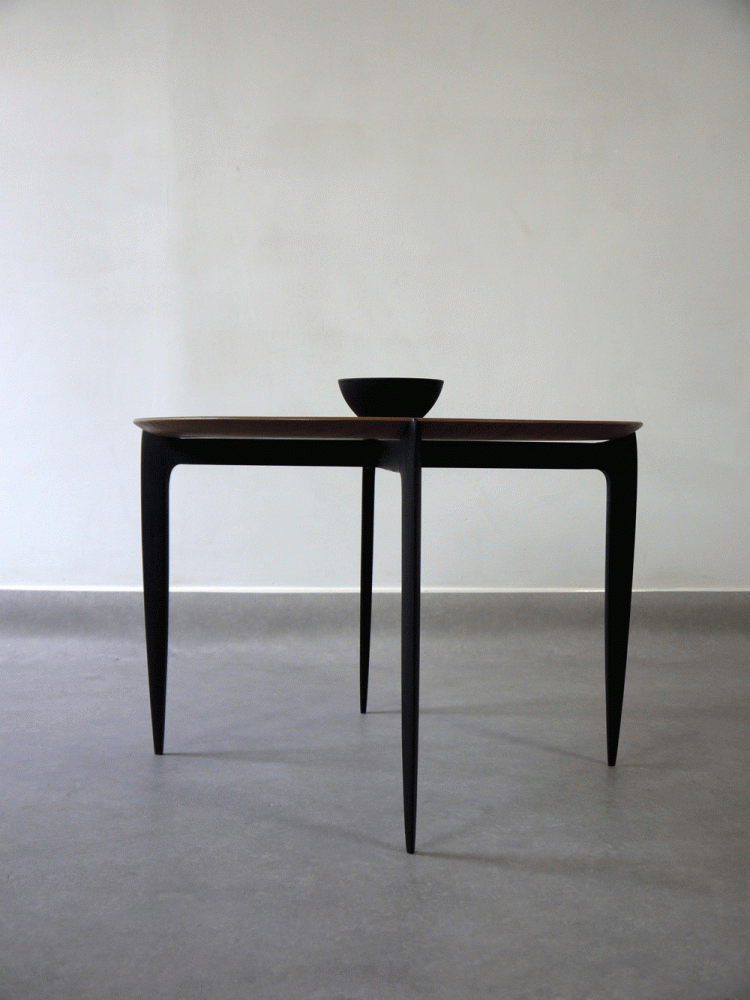 Fritz Hansen – Folding Tray Table