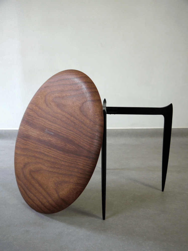 Fritz Hansen – Folding Tray Table