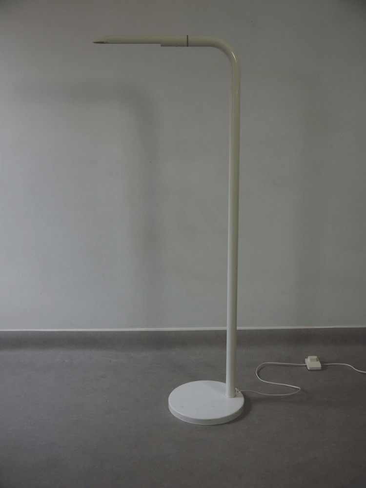 Italian – L Shaped Fluorescent Floor Light