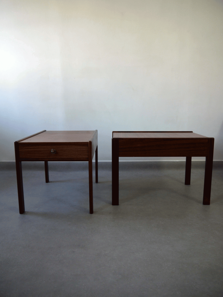 Lammhult Mobler – Rosewood Bedside Drawer Units