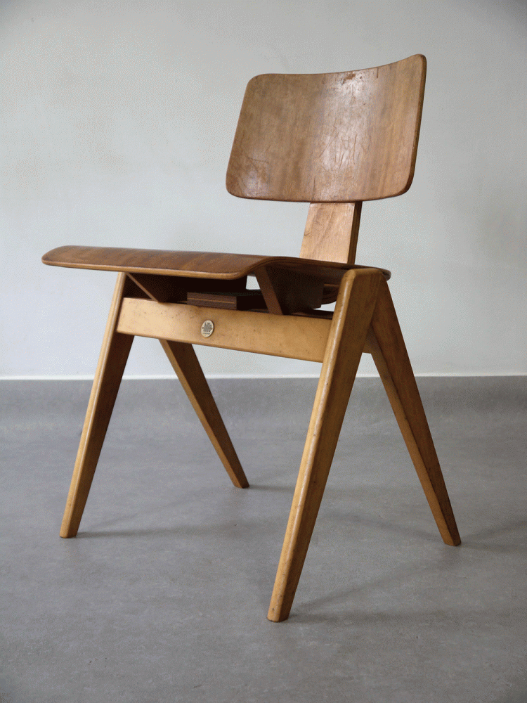 Robin Day – Set of Four Hillestak Chairs