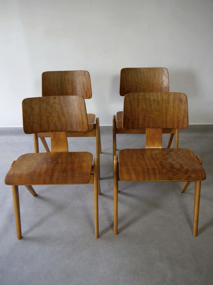 Robin Day – Set of Four Hillestak Chairs