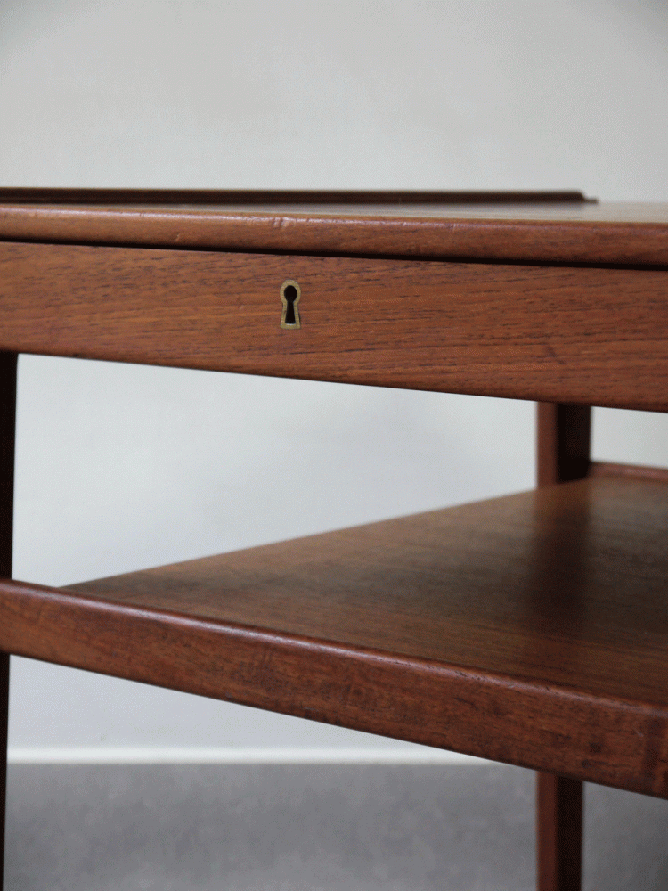 Engstrom Mystrand – Lockable Bedside Drawer Unit