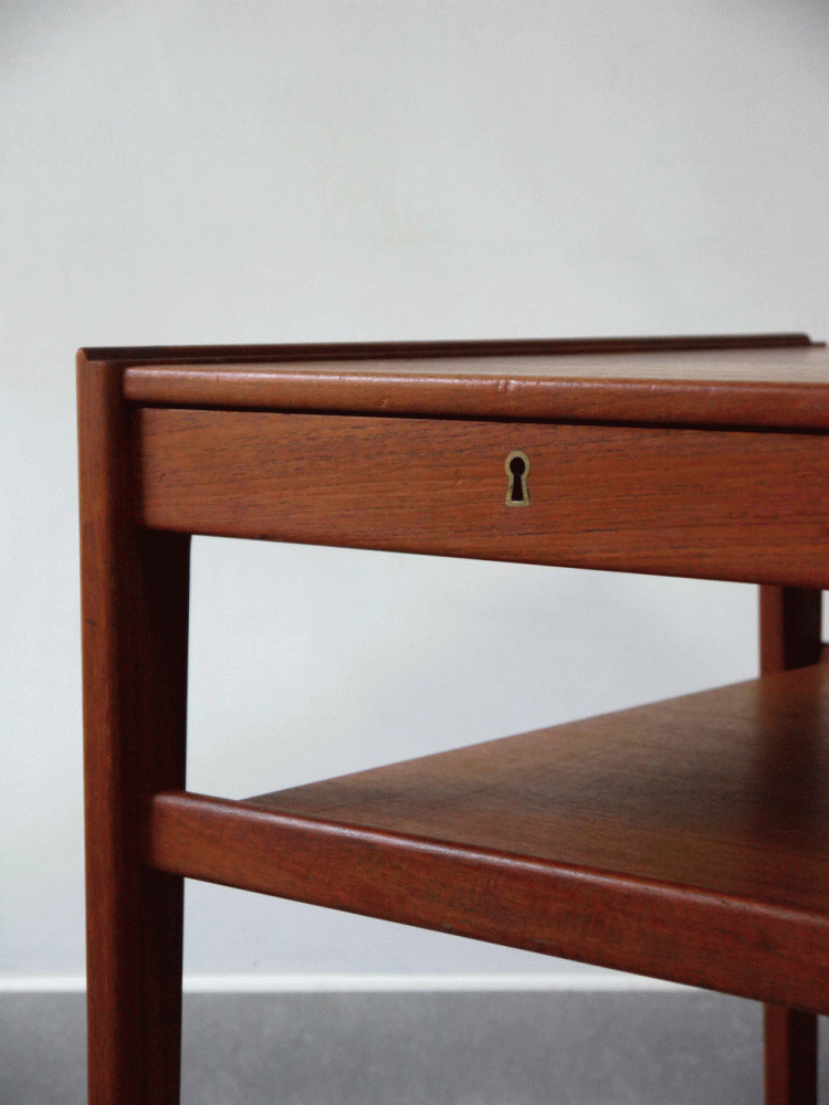 Engstrom Mystrand – Lockable Bedside Drawer Unit