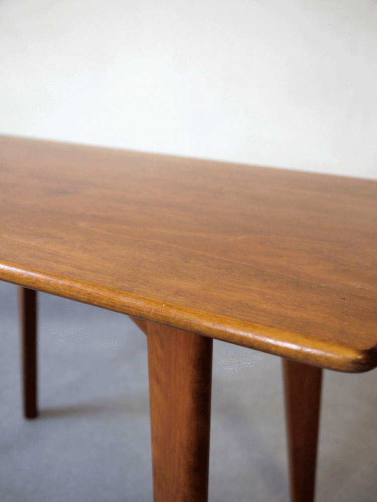 AB Nordiska – Swedish Mahogany Side Table