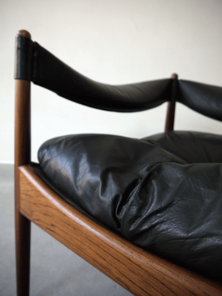 Kristian Vedel – Rosewood Queen Lounge Chair