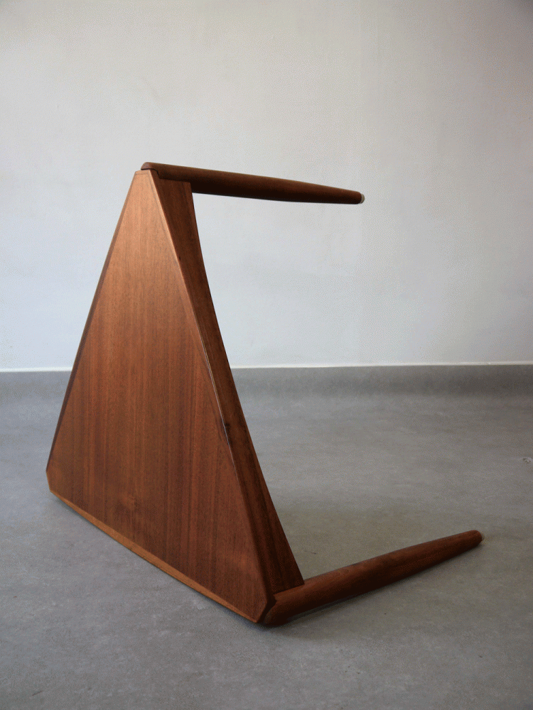 Jens Risom – Triangle Side Table