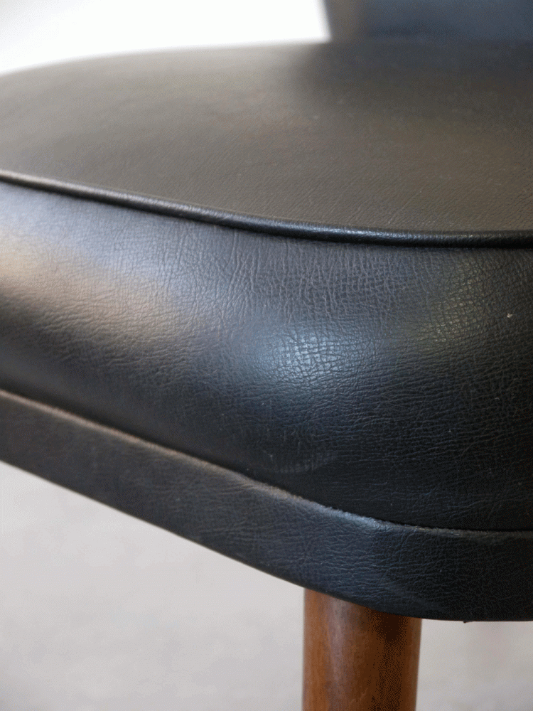 Finn Juhl Style – Cocktail Club Chairs