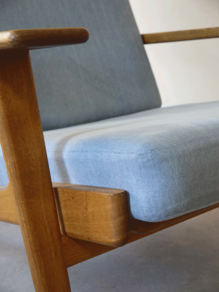 Han Wegner – GE290 Chair and Stool