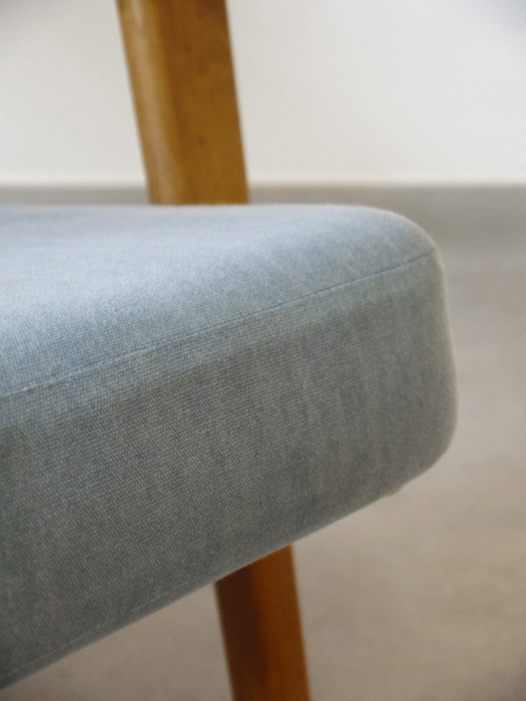 Han Wegner – GE290 Chair and Stool