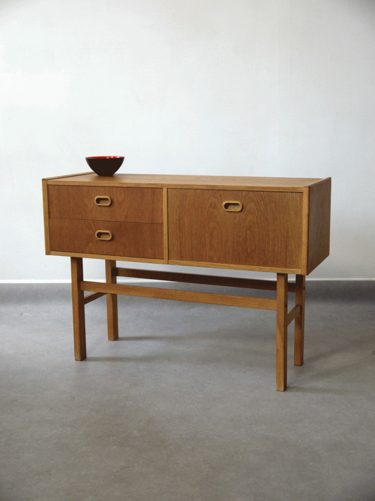 Danish – Oak Console Unit