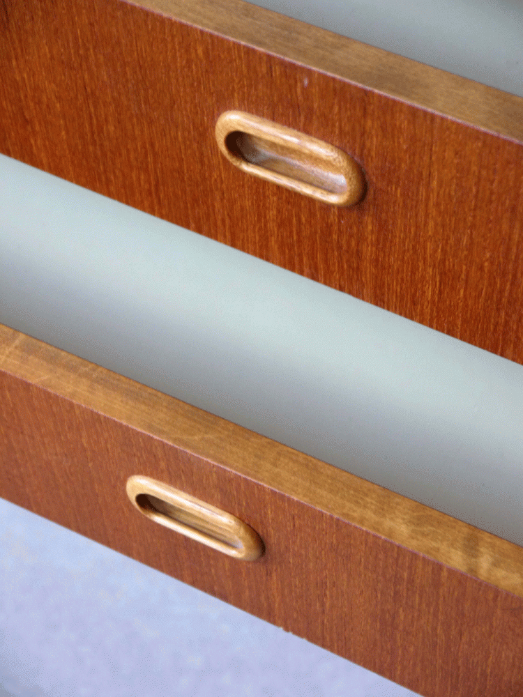 AB Carlstrom – Teak Console Drawer Unit