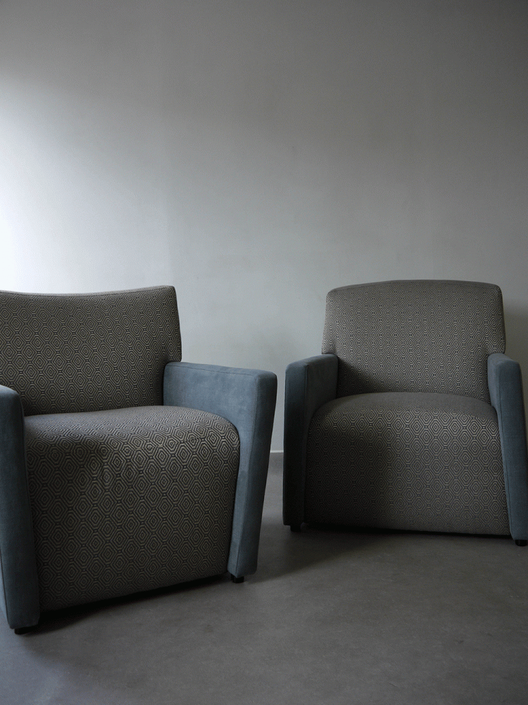Edward Wormley Style – Pair of Interlocking Lounge Chairs