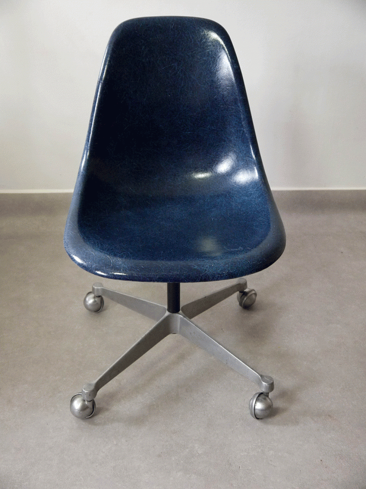 Charles and Ray Eames – Swivel Contract Side Chair