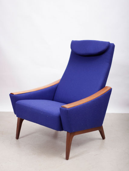 Easy Chair – Teak Arms