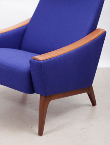 Easy Chair – Teak Arms