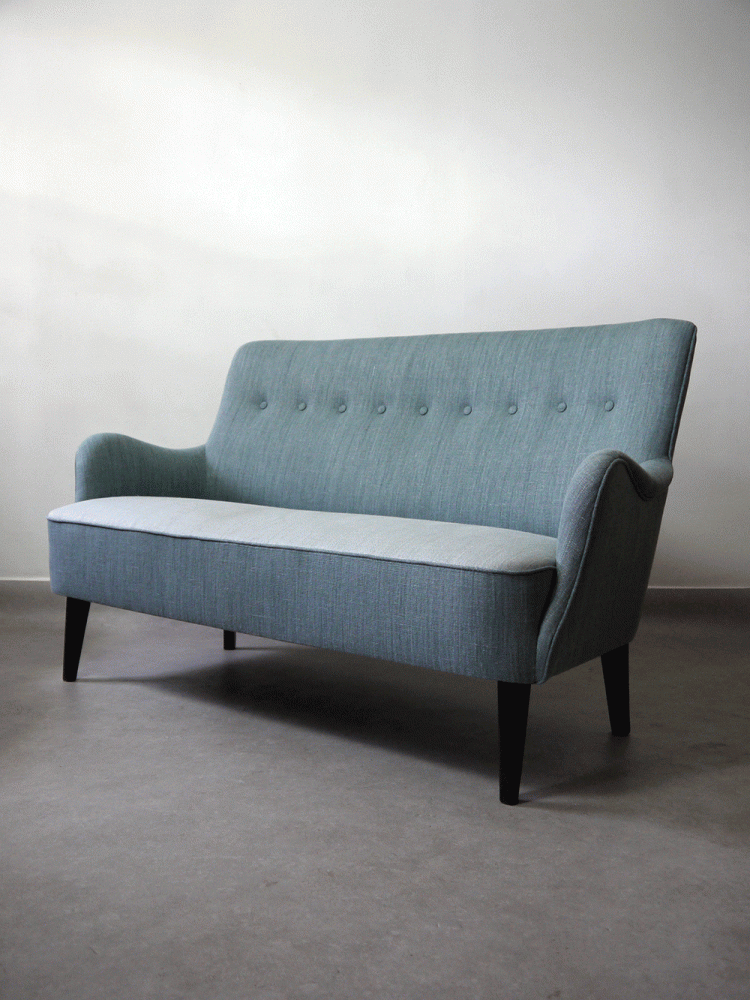 Finn Juhl Style – Curved Upholstered Sofa