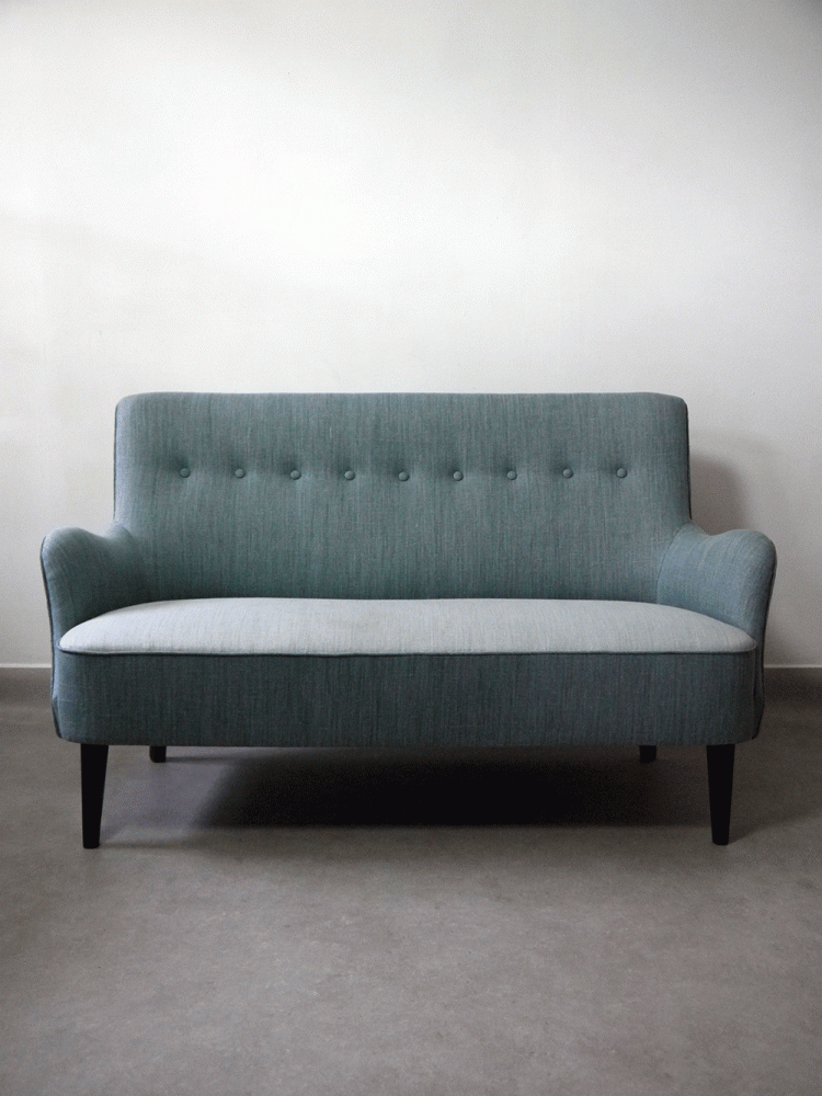 Finn Juhl Style – Curved Upholstered Sofa