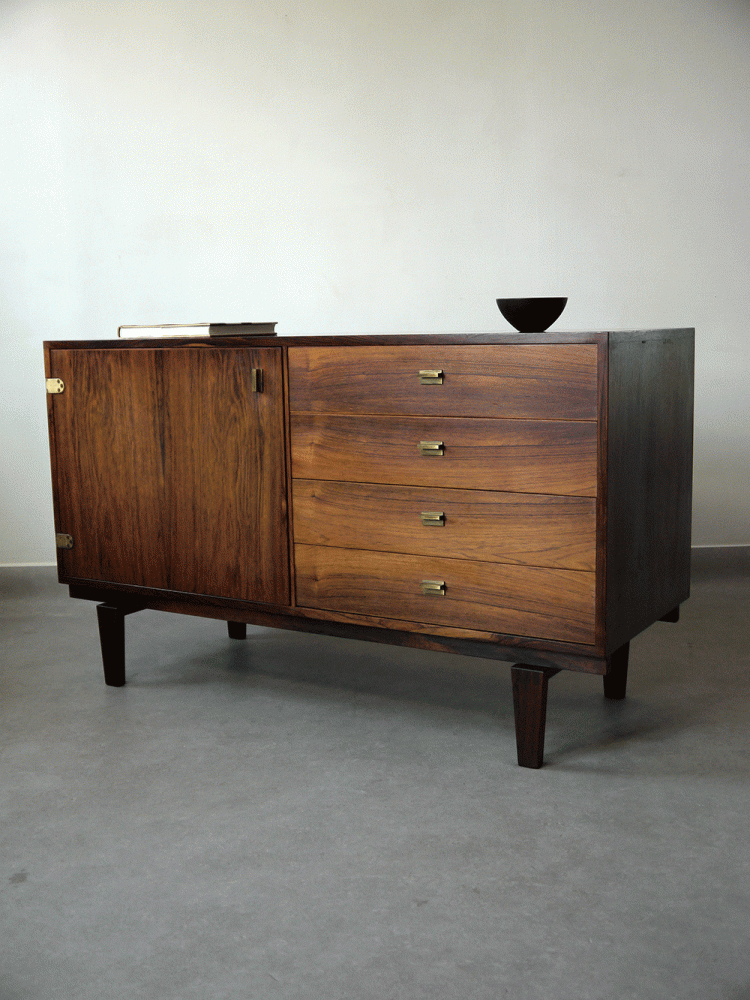 Peter Lovig – Rosewood Sideboard with Drawers