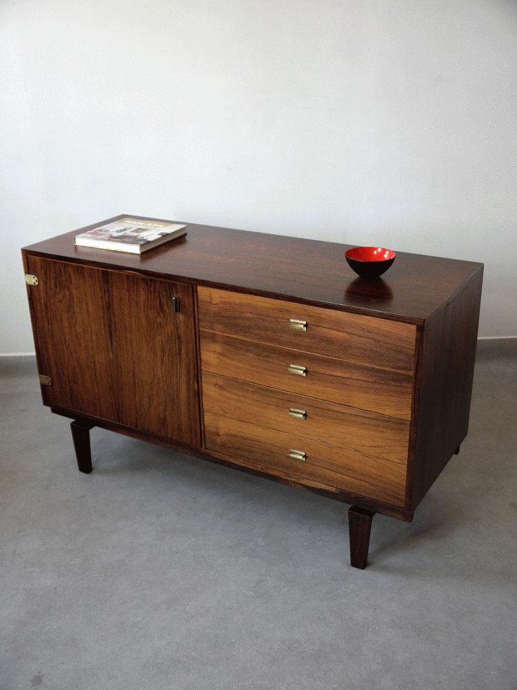 Peter Lovig – Rosewood Sideboard with Drawers