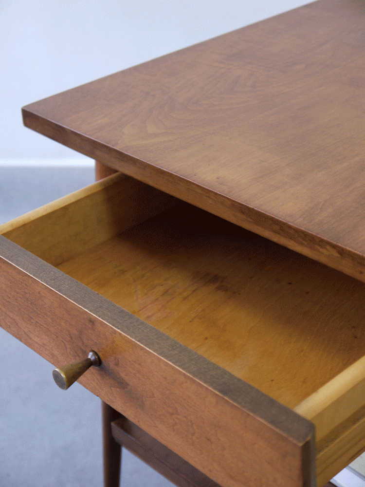 Paul Mccobb – Planner Group Series Night Stand