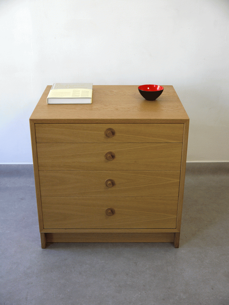 Karl Anderssen – Low Oak Drawer Unit