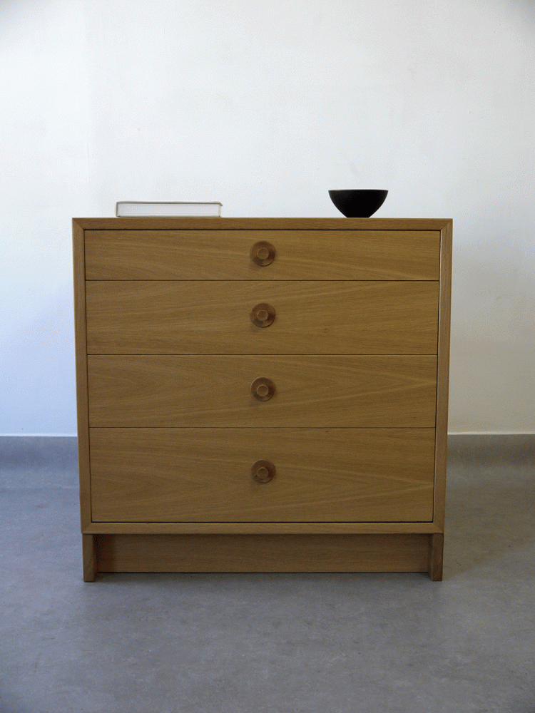Karl Anderssen – Low Oak Drawer Unit
