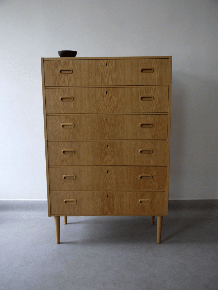 Danish – Oak Tall Drawer Unit