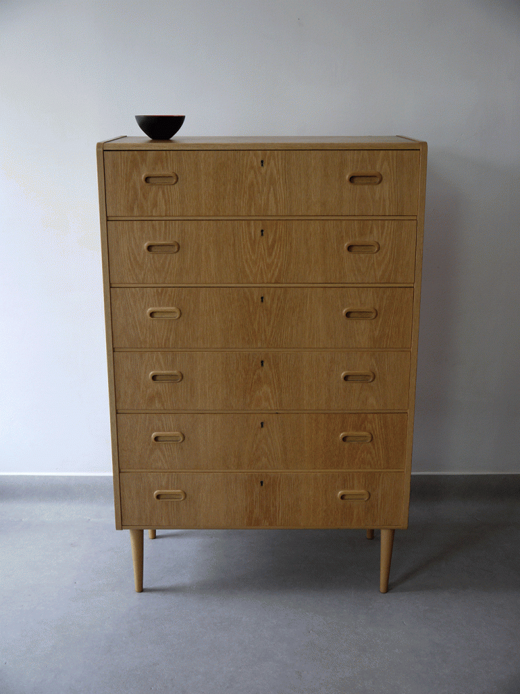 Danish – Oak Tall Drawer Unit
