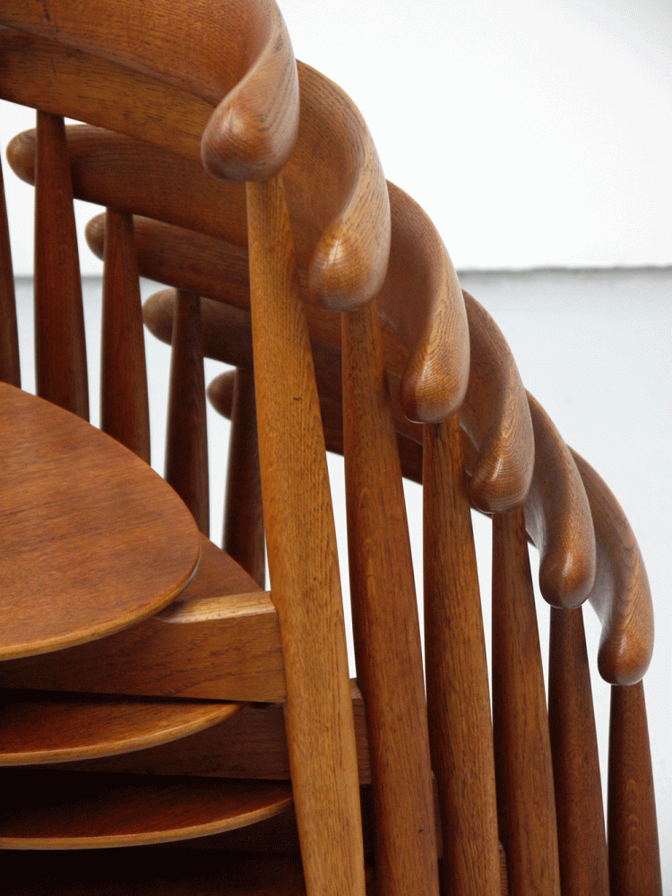 Hans Wegner – Heart Dining Table and Chairs