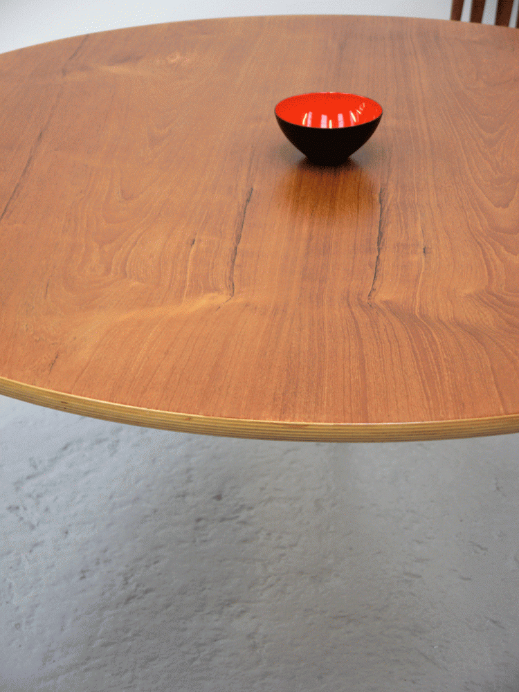 Hans Wegner – Heart Dining Table and Chairs