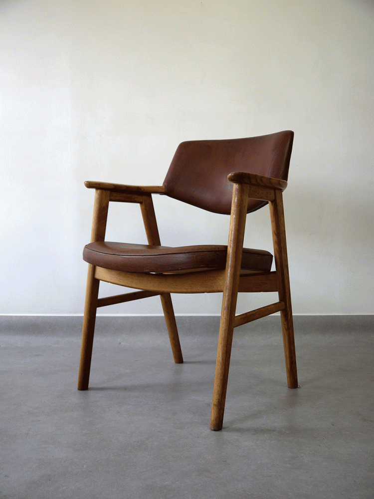 Erik Kirkgaard – Oak and Leather Armchair