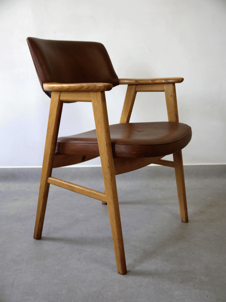 Erik Kirkgaard – Oak and Leather Armchair