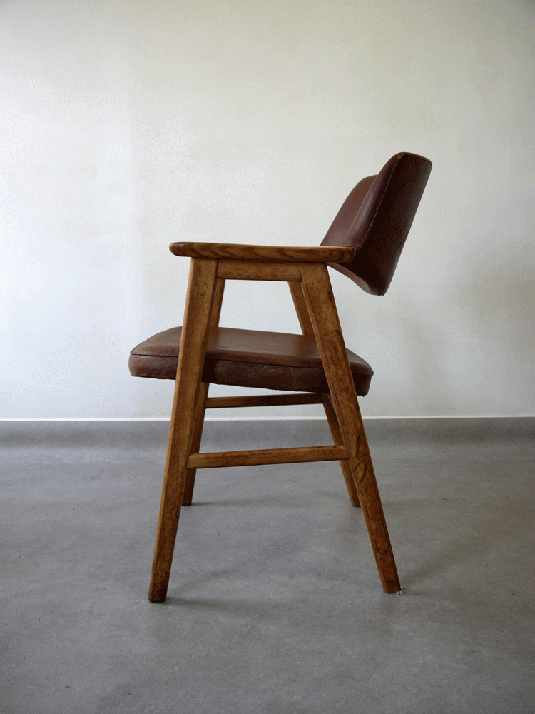 Erik Kirkgaard – Oak and Leather Armchair
