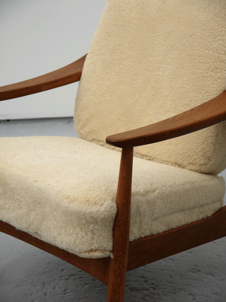 Danish – Sheep Skin Lounge Chair