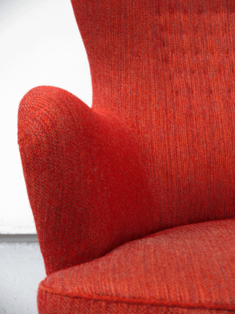 Swedish – Organic Upholstered Curved Sofa