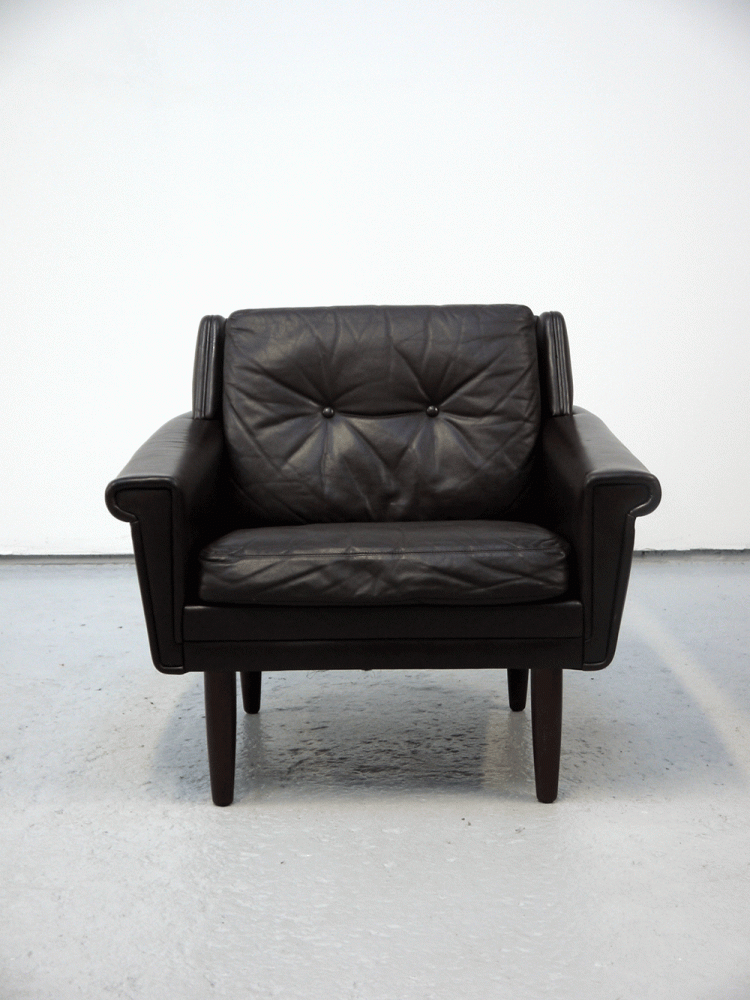 Illum Wikkelso Style – Leather Lounge Chair