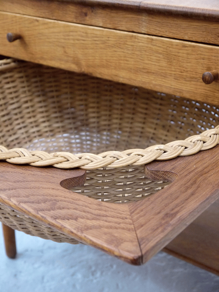 Hans J Wegner – AT-33 Rare Sewing Table