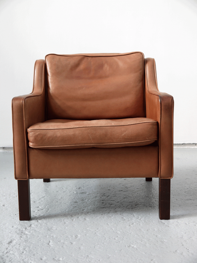 Borge Mogensen – Tan Leather Lounge Chairs