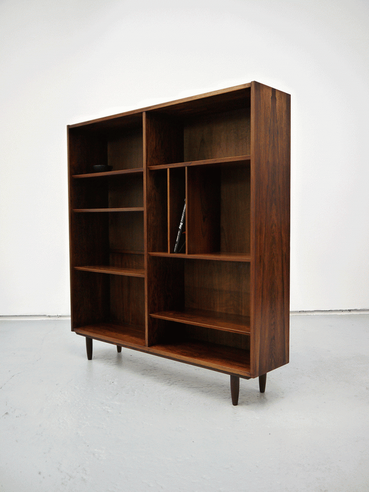 Paul Hundevad – Free Standing Rosewood Bookcase