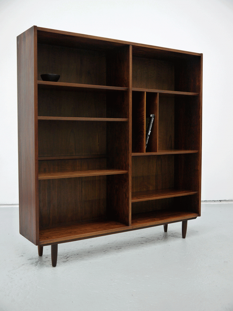 Paul Hundevad – Free Standing Rosewood Bookcase