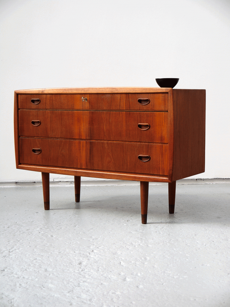 Danish – Low Drawer Unit