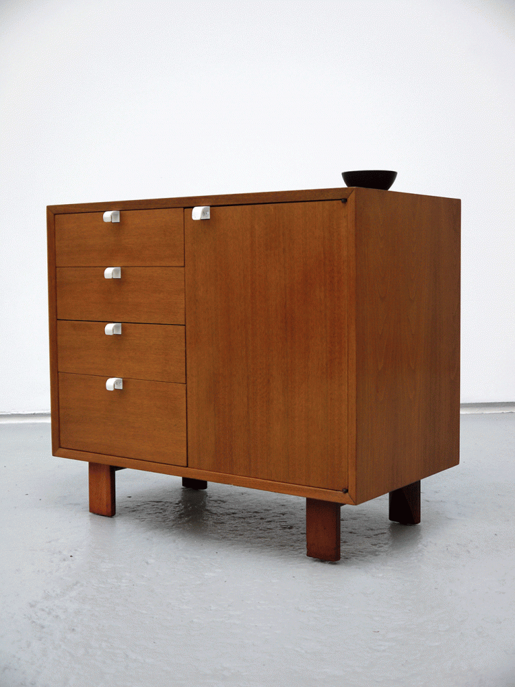 George Nelson – Walnut Credenza for Herman Miller