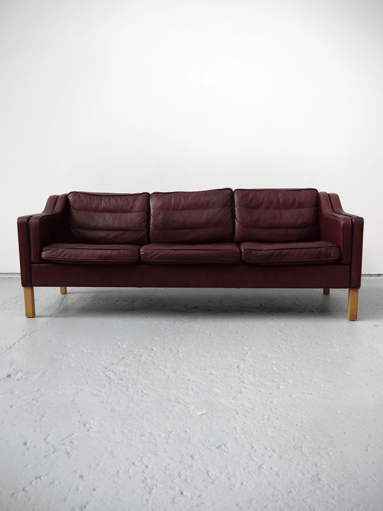 Borge Mogensen – Leather Sofa in Rare Plum Colourway