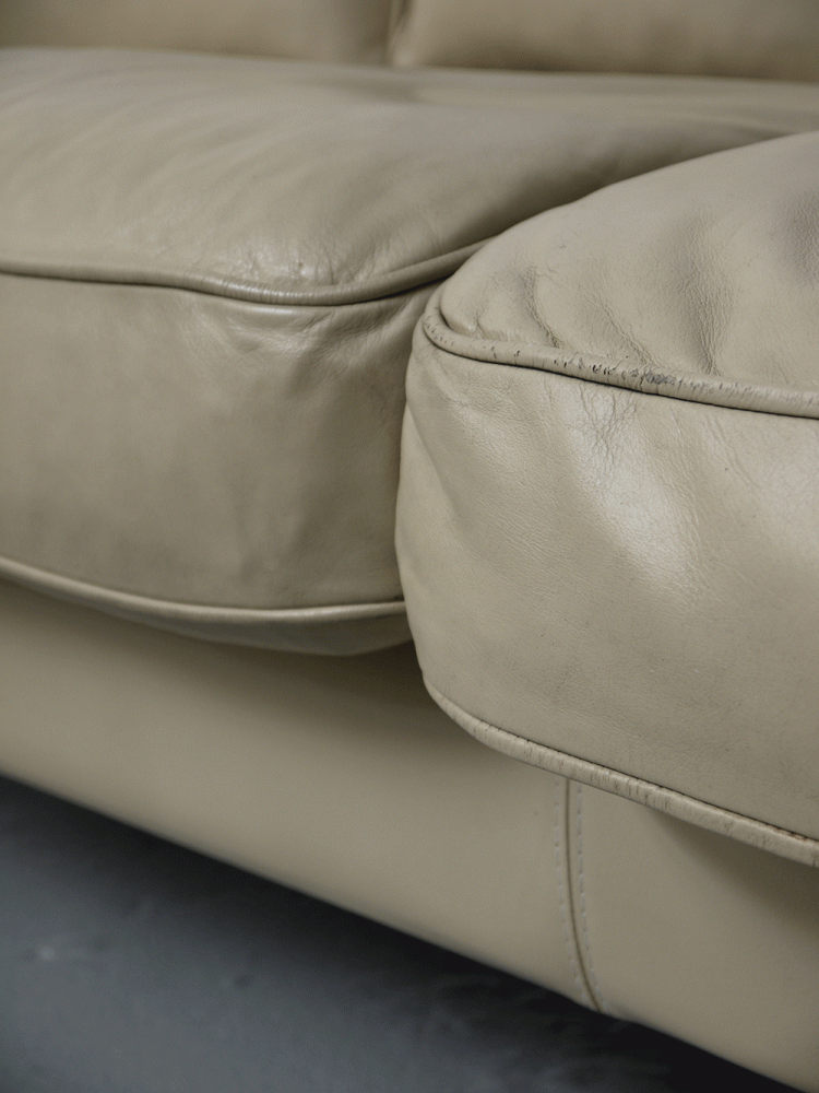 Skalma Denmark – Cream Leather Sofa