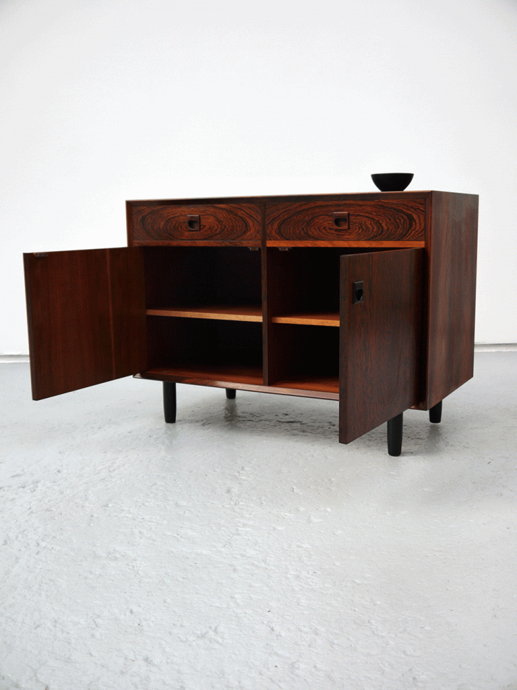 Brauor – Danish Rosewood Cabinet